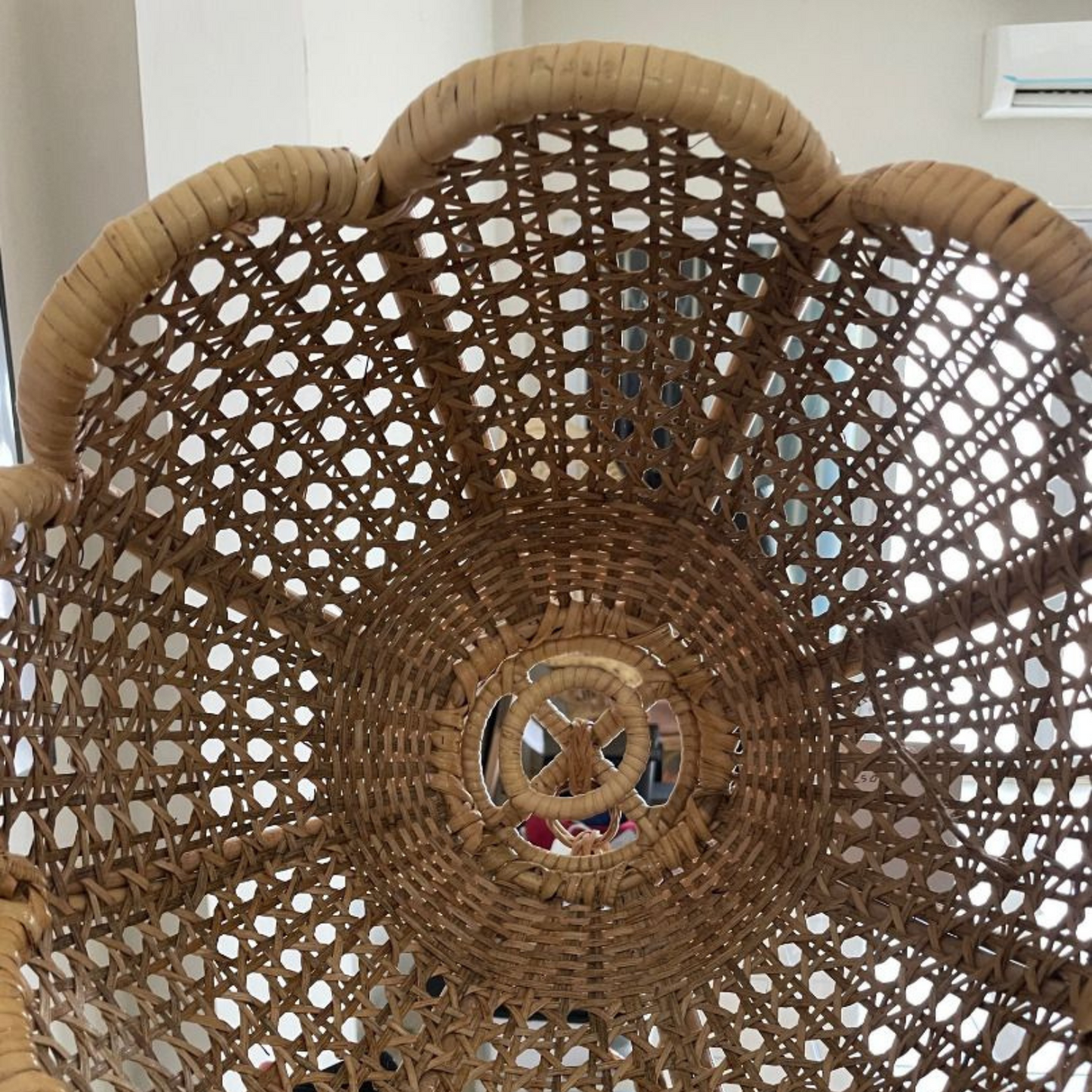 Natural Rattan Bell Pendant – Handwoven Floral Ceiling Light