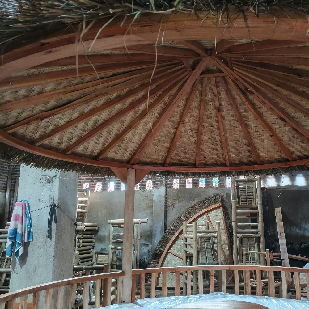 Luxury Round Teak Wooden Gazebo with Thatch Roof / Outdoor Pavilion Set with Circular Benches and Center Table