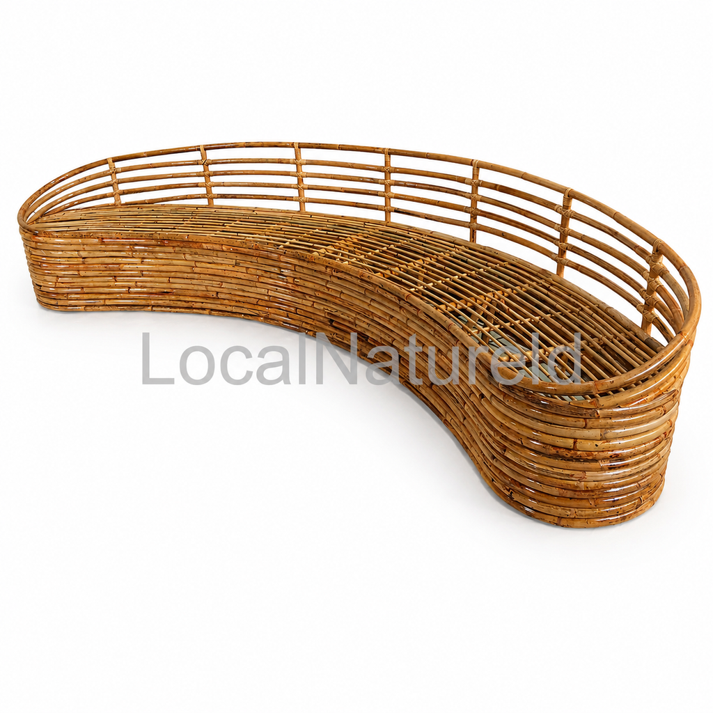 Handcrafted Curved Rattan Daybed Sofa with Cushion / Luxury Banana-Shaped Woven Lounge Settee for Living Room & Covered Patio