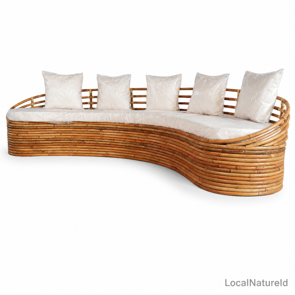 Handcrafted Curved Rattan Daybed Sofa with Full Cushion Set / Luxury Banana-Shaped Lounge Settee with 5 Accent Pillows for Living Room
